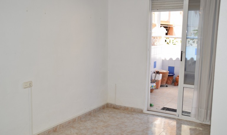 Sale - Apartment / Flat -
Orihuela Costa - Villamartín