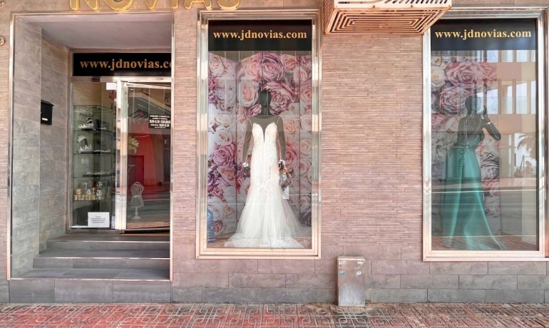 Herverkoop - Reclame -
Torrevieja - Playa del Cura