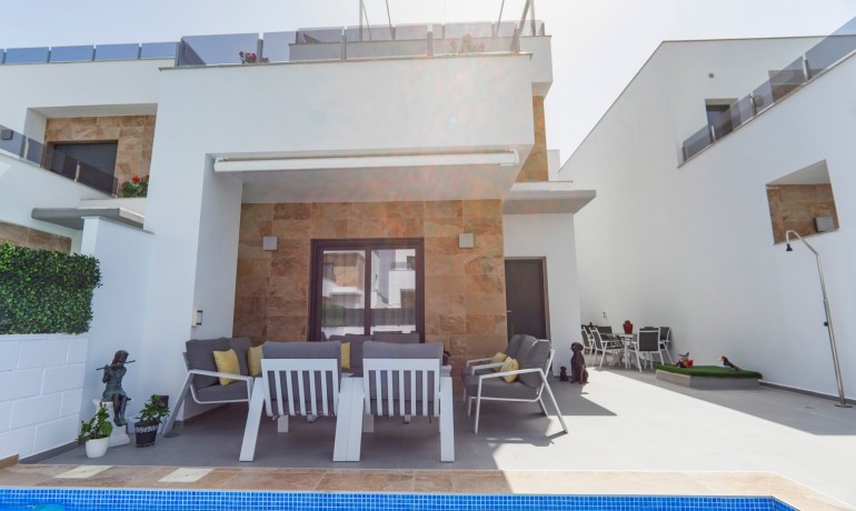 Sale - Villa -
Benijofar