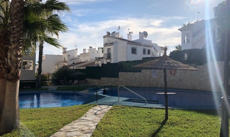 Revente - Appartement -
Villamartin - Costa Blanca