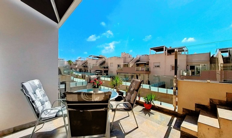 Sale - Apartment / Flat -
Torrevieja - Aguas Nuevas