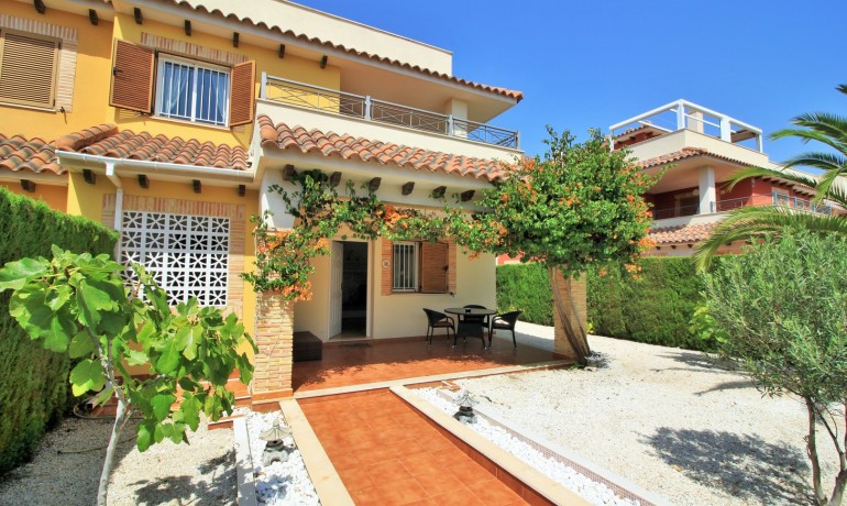 Sale - House -
Orihuela Costa* - Playa Flamenca*