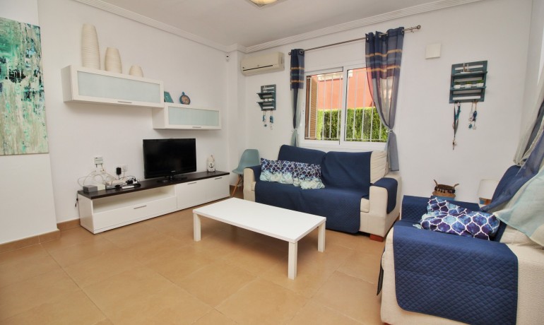 Sale - House -
Orihuela Costa* - Playa Flamenca*