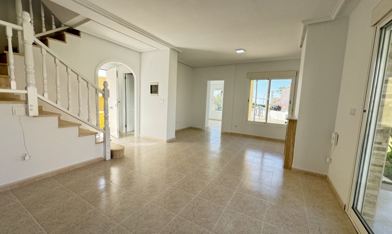 Sale - Villa -
Orihuela Costa* - Villamartin*