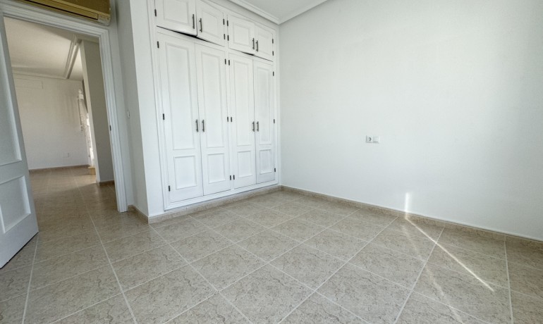 Sale - Villa -
Orihuela Costa* - Villamartin*