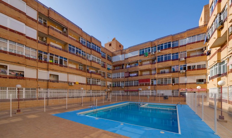 Sale - Apartment / Flat -
Torrevieja* - El Molino*