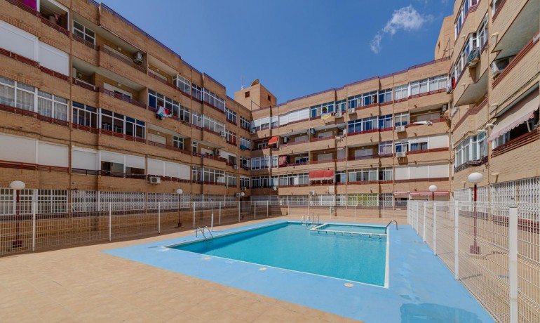 Herverkoop - Appartement / Flat -
Torrevieja* - El Molino*