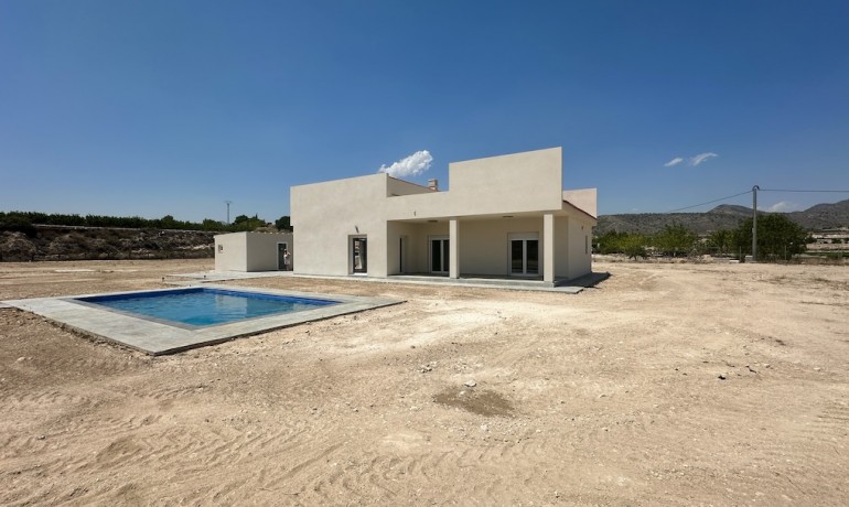 Sale - Villa -
Alicante* - La Romana*