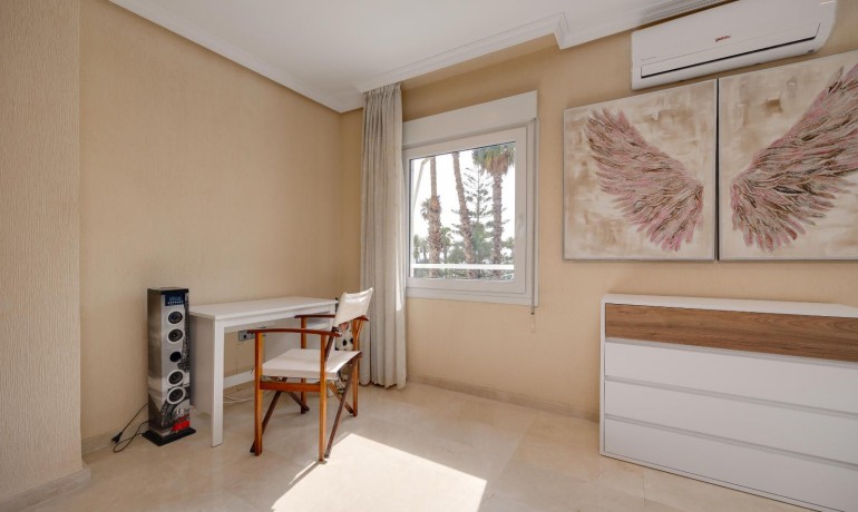 Venta - Apartamento / piso -
