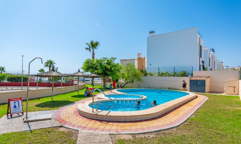 Sale - House -
Orihuela Costa* - Villamartin*