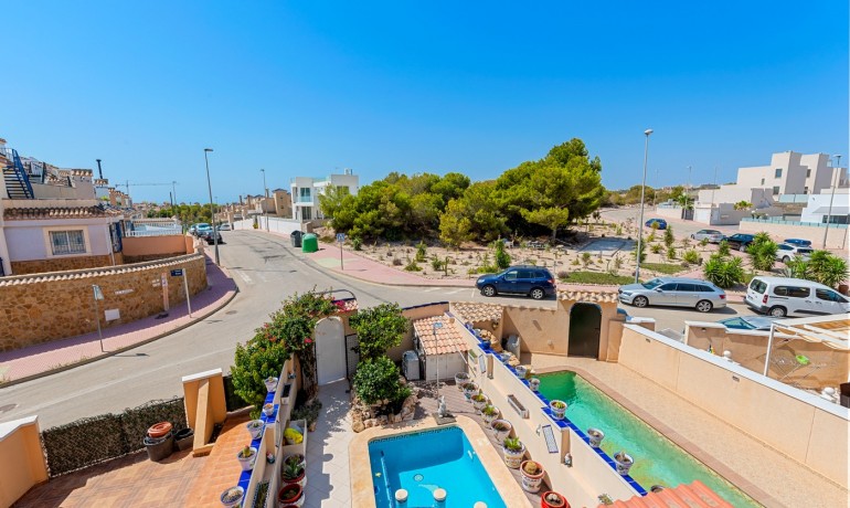 Revente - Maison -
Orihuela Costa* - Villamartin*