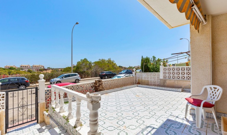 Sale - Apartment / Flat -
Torrevieja* - Torreblanca*