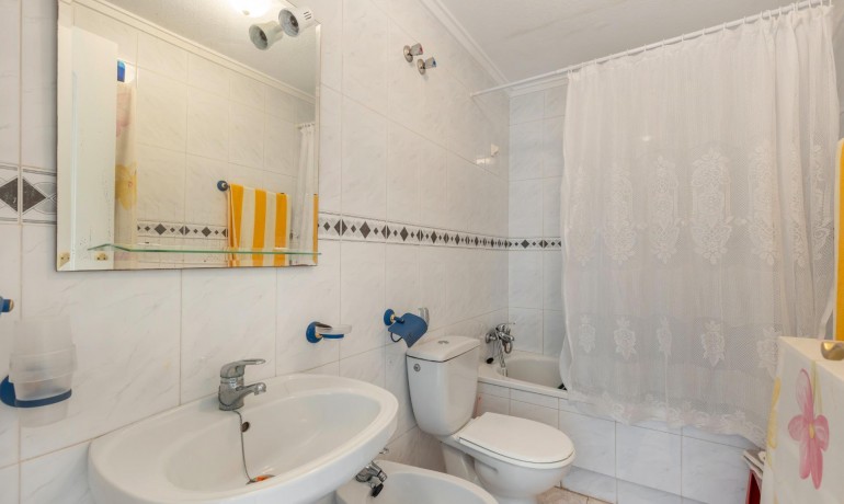 Revente - Appartement / Flat -
Torrevieja* - Torreblanca*