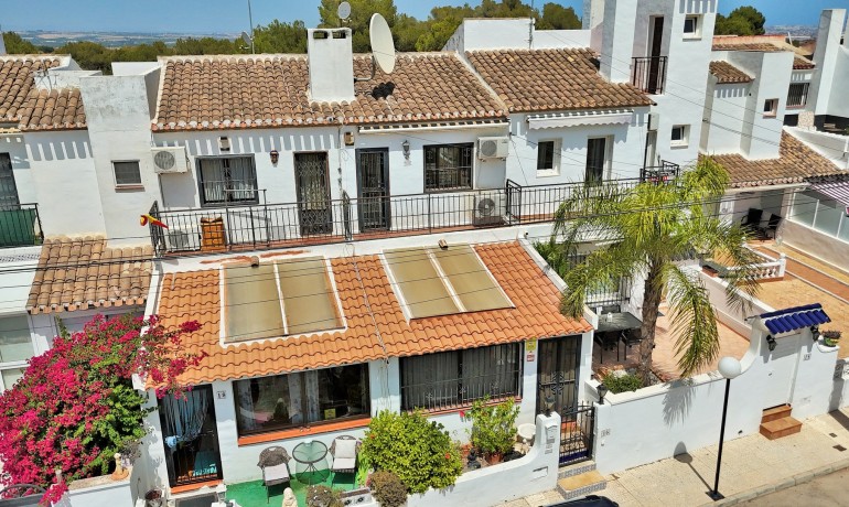 Revente - Maison -
Orihuela Costa* - Villamartin*