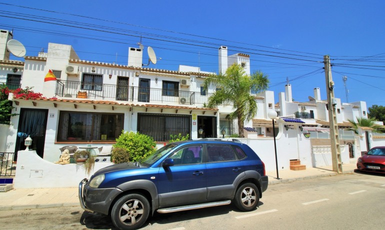 Revente - Maison -
Orihuela Costa* - Villamartin*