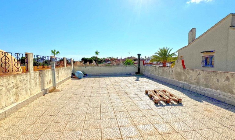 Herverkoop - Villa -
Torrevieja* - Los Balcones*