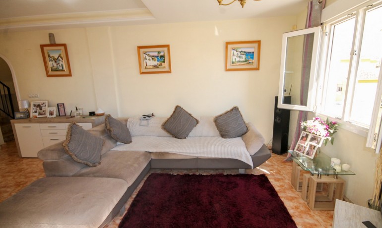 Sale - Villa -
Orihuela Costa* - Blue Lagoon*